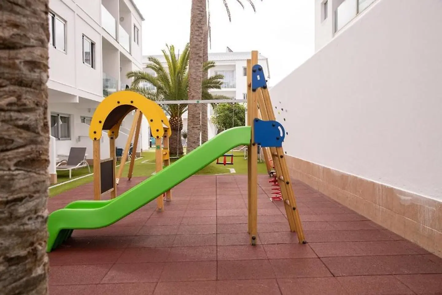Corralejo Surfing Colors Apartamentos SPORTS_AND_LEISURE