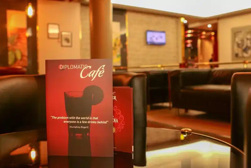 Diplomatic – Hotelfoto