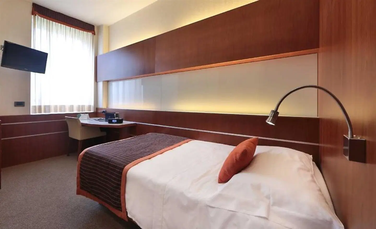 Best Western Madison Hotel ROOM_EXAMPLE