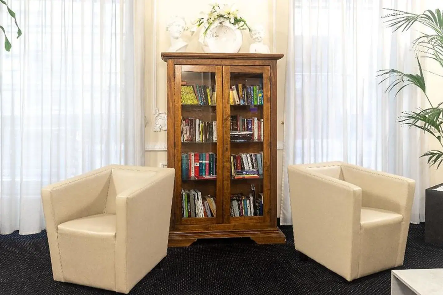 Urbani LOUNGE_LOBBY
