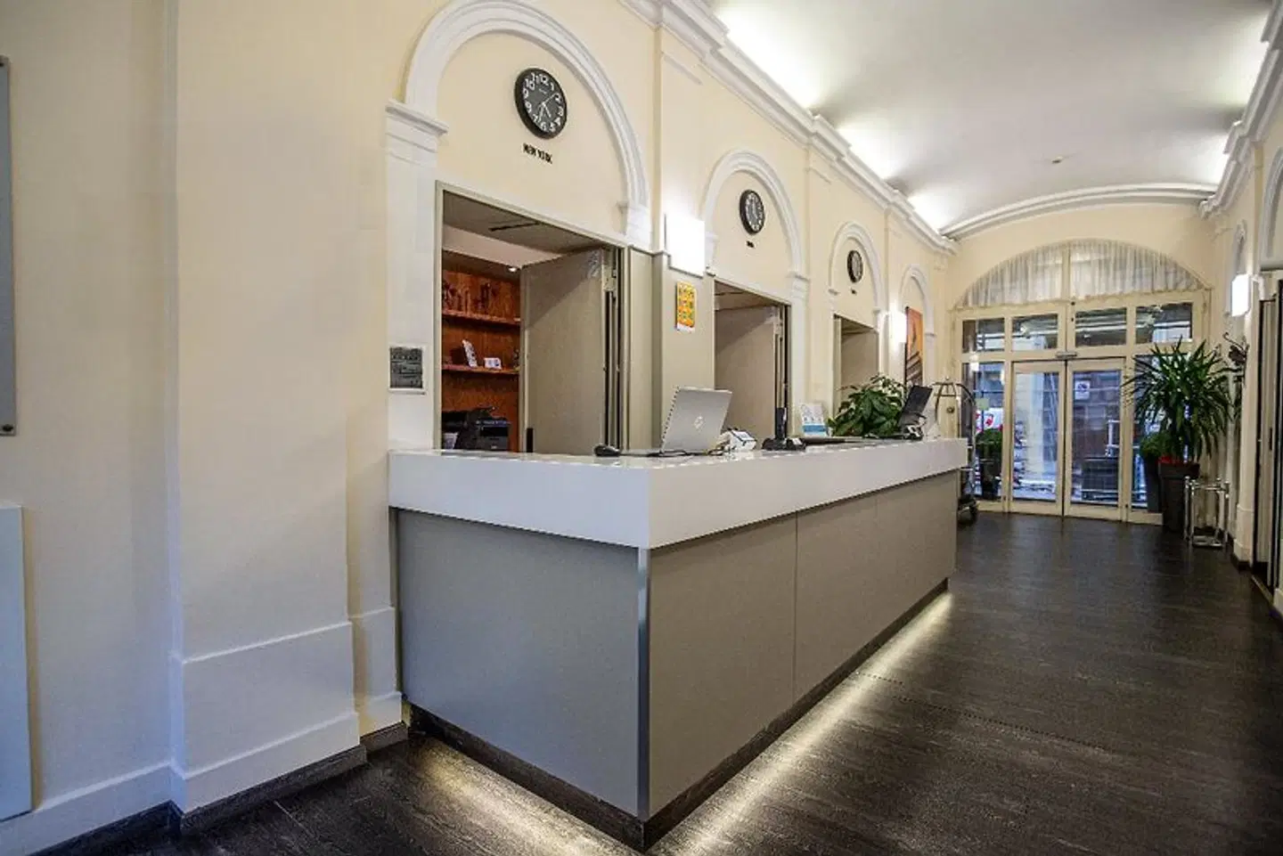 Urbani LOUNGE_LOBBY