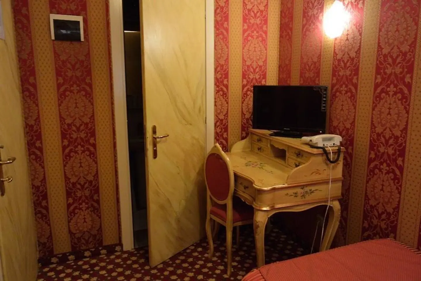 Belle Arti ROOM_EXAMPLE