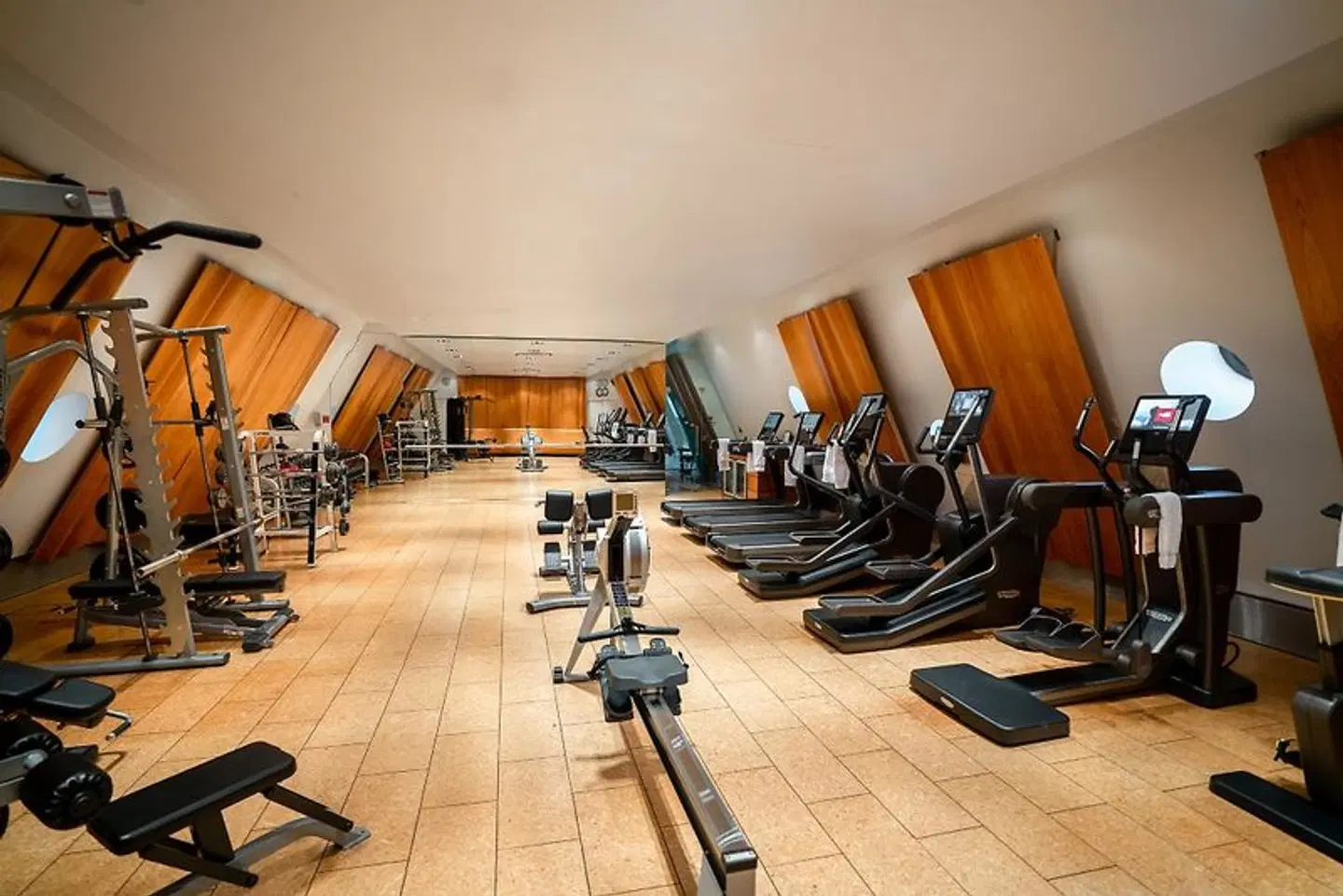 Four Seasons Hotel Gresham Palace Budapest SPORTS_AND_LEISURE