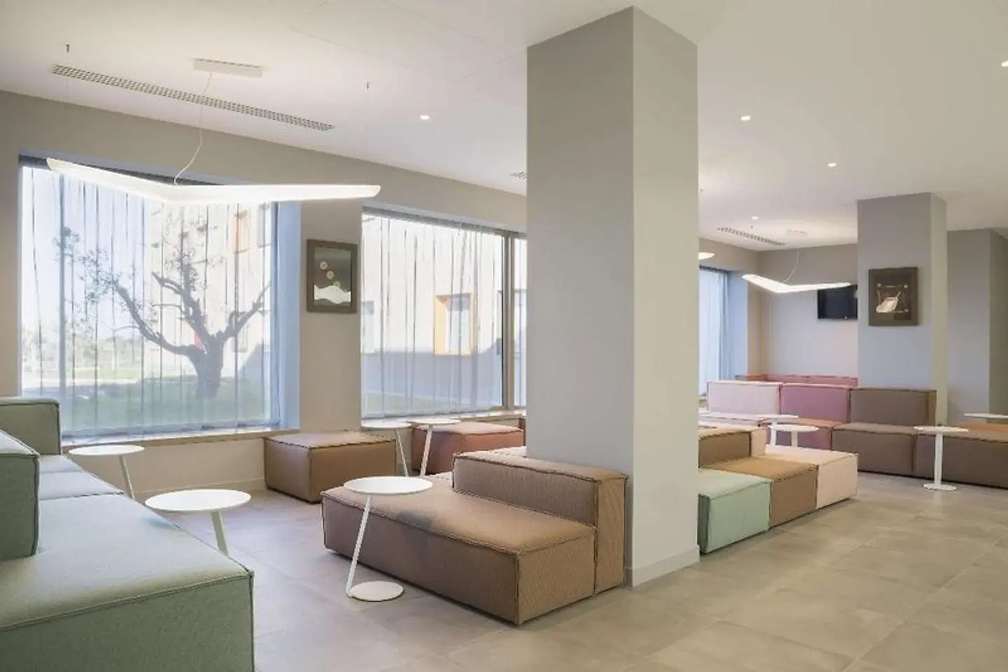 Hampton by Hilton Rome East LOUNGE_LOBBY