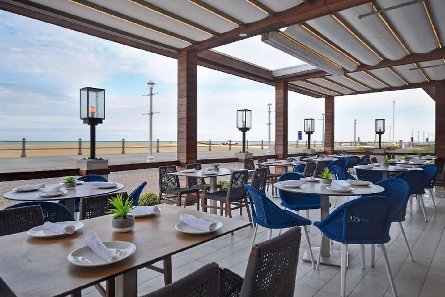 DoubleTree by Hilton Virginia Beach Oceanfront South Restaurant