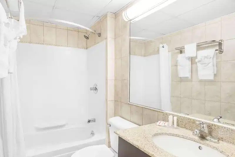 Howard Johnson by Wyndham North Bergen – Hotelfoto