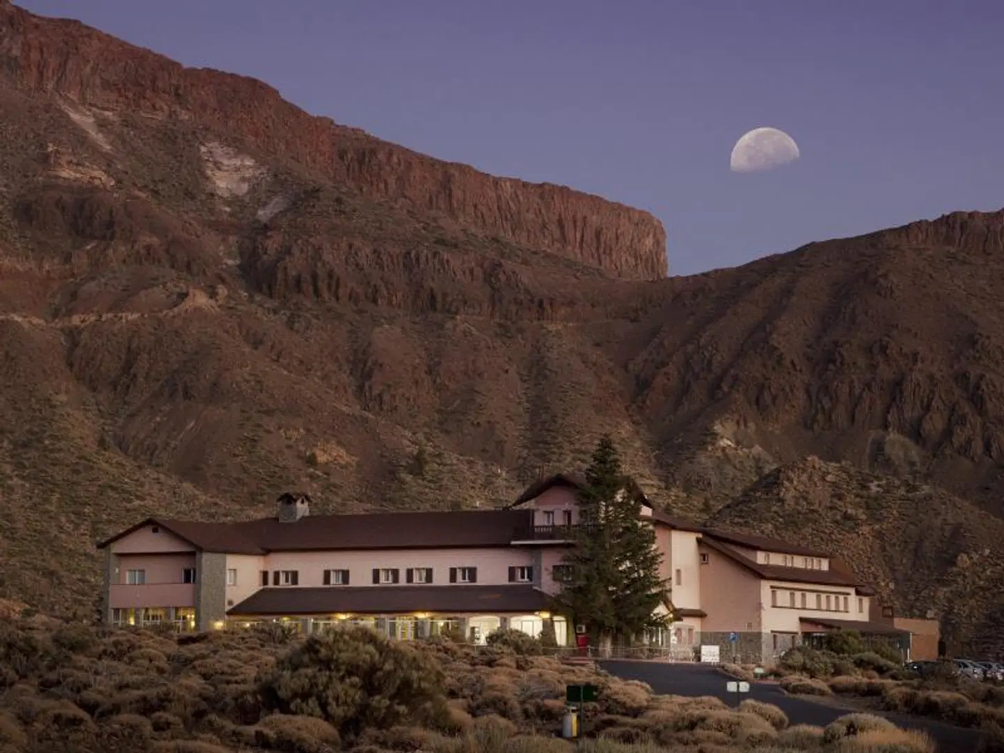 Parador de las Cañadas del Teide LANDSCAPE