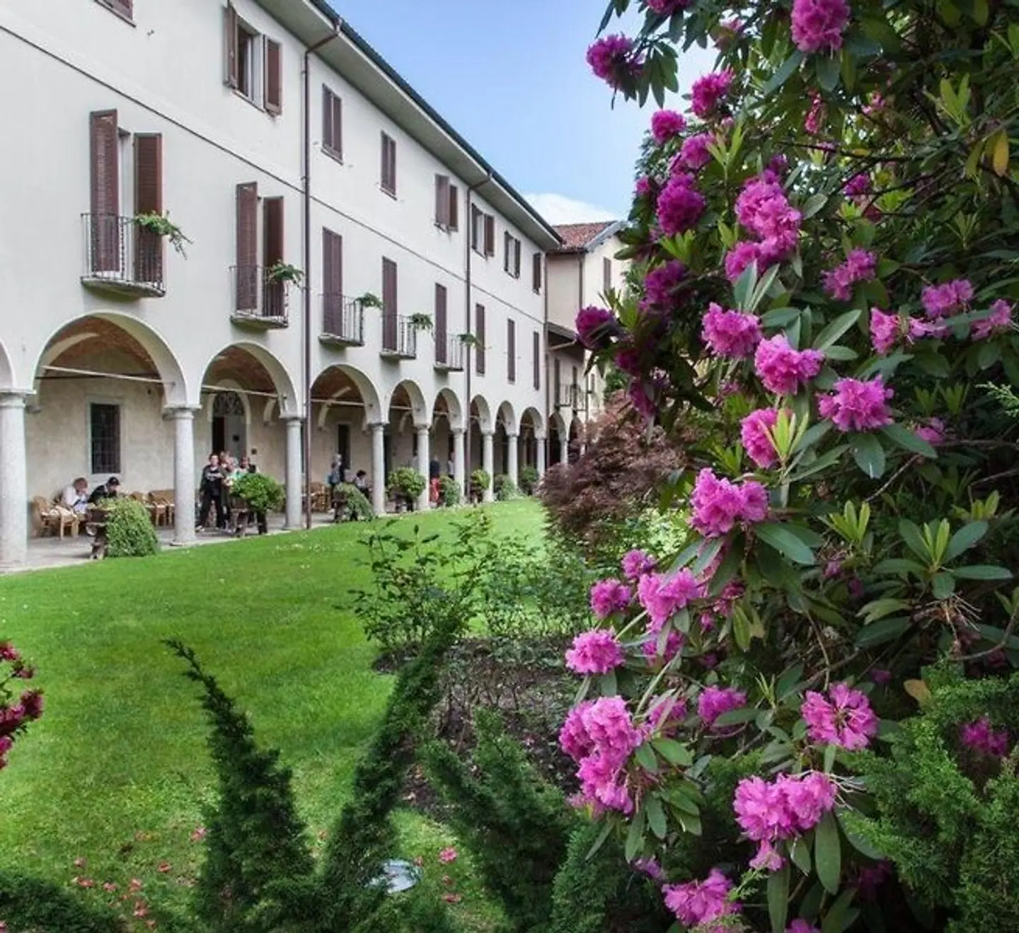 Il Chiostro EXTERIOR