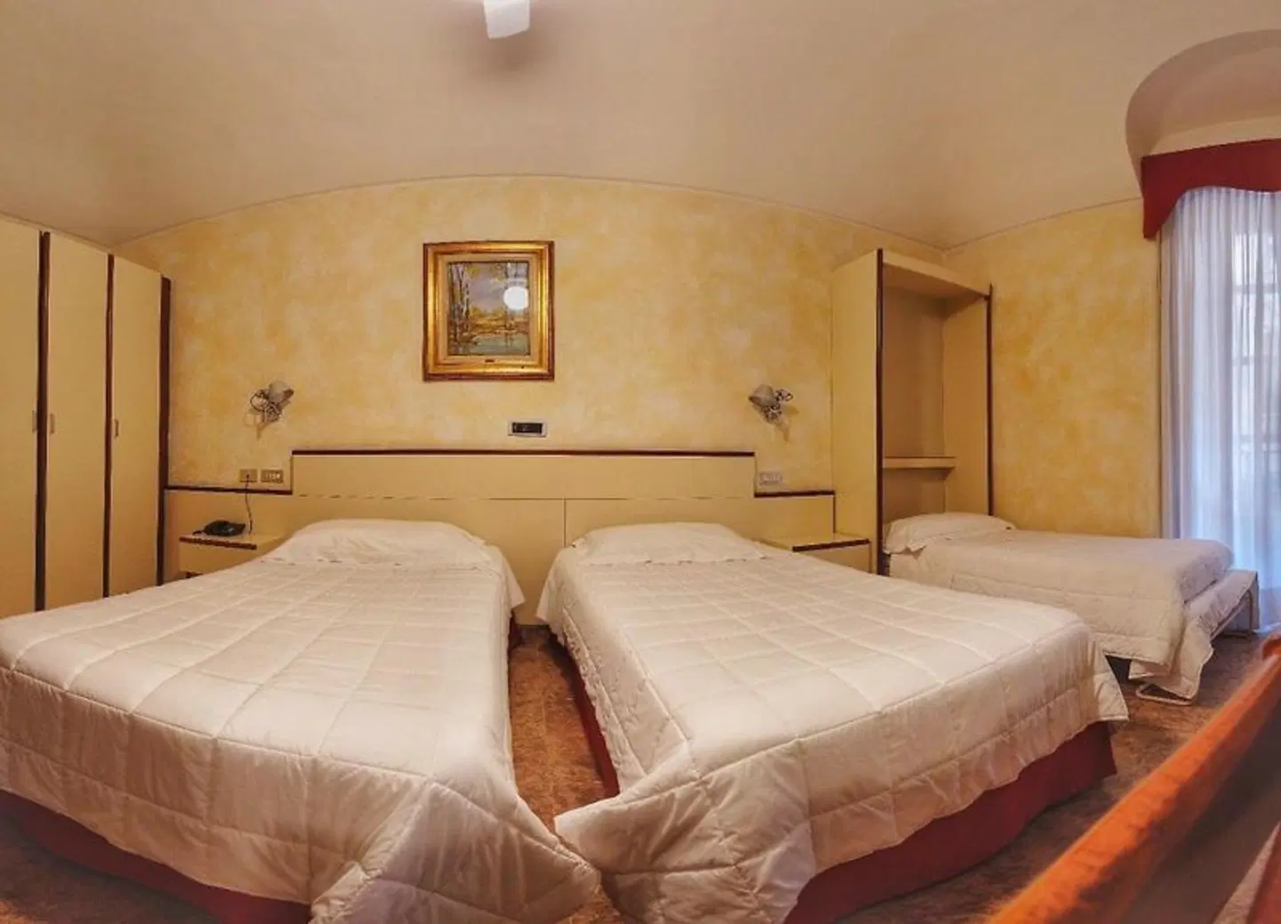 Le Petit Hotel ROOM_EXAMPLE
