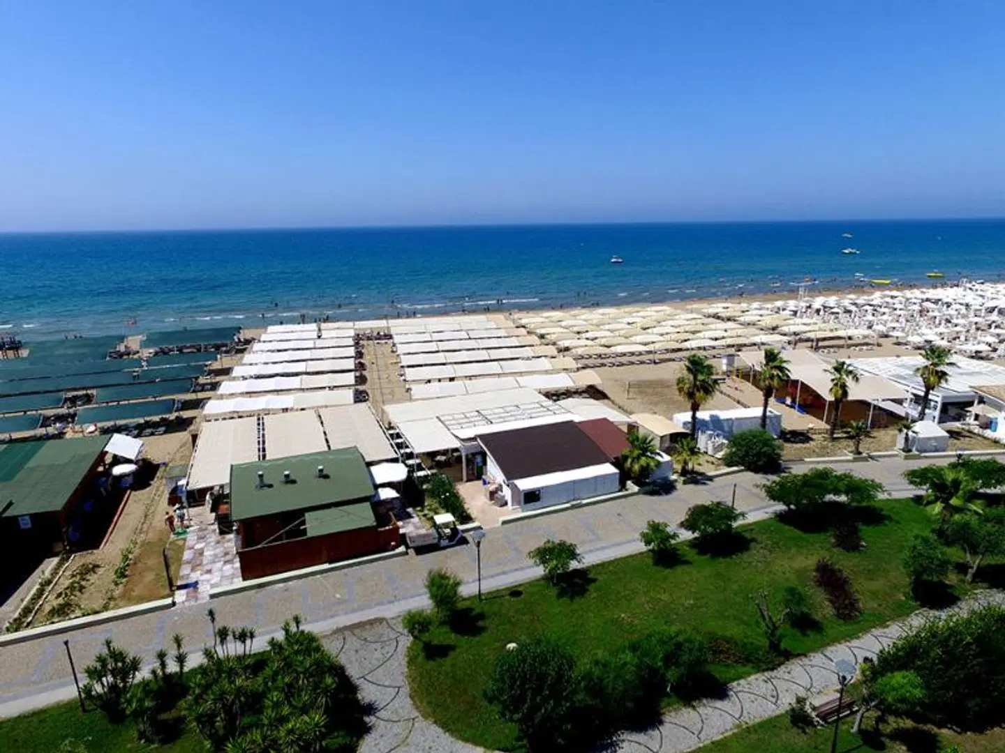 Side Royal Paradise Strand