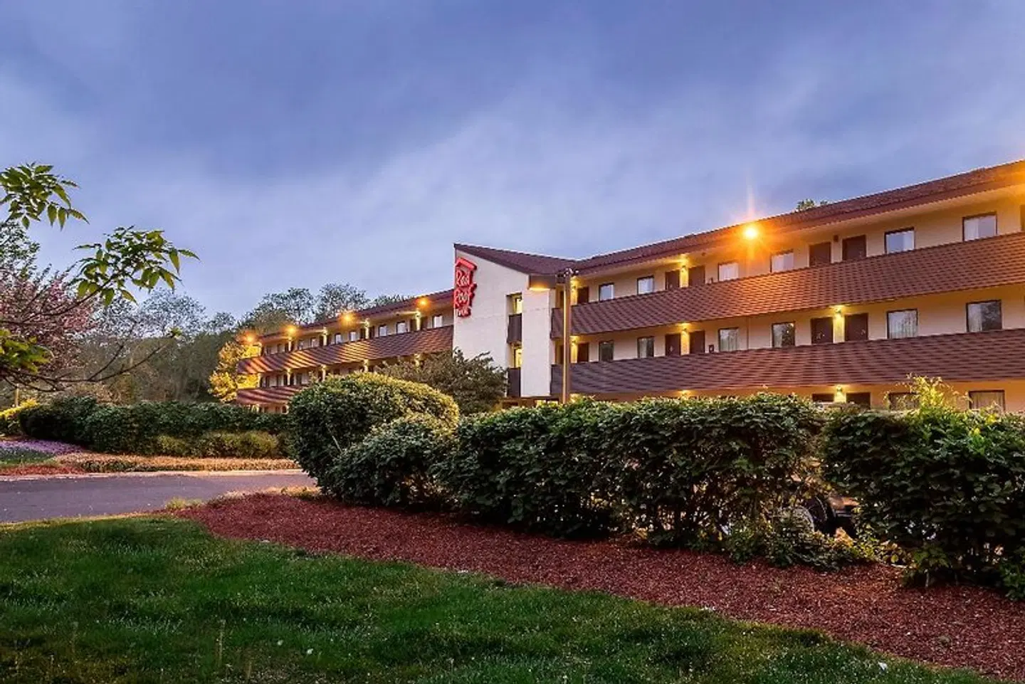 Red Roof Inn Tinton Falls - Jersey Shore EXTERIOR