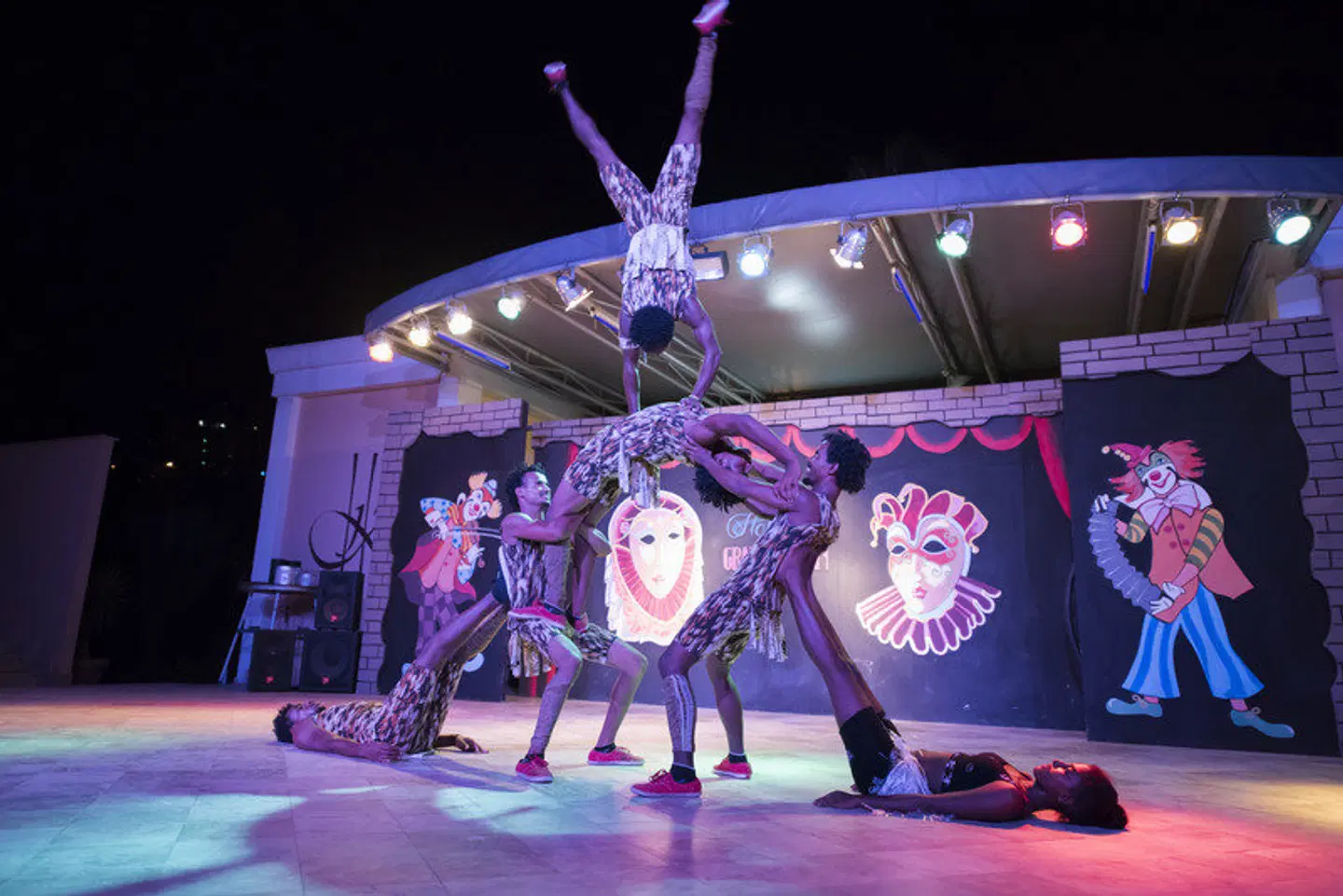 Grand Kaptan SPORTS_AND_LEISURE