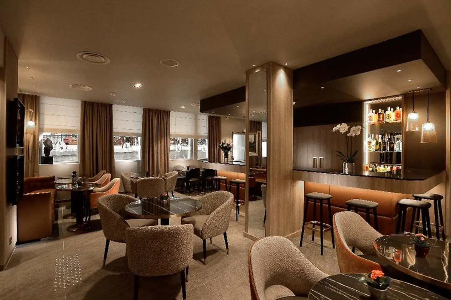 Hotel La Lanterne Bar
