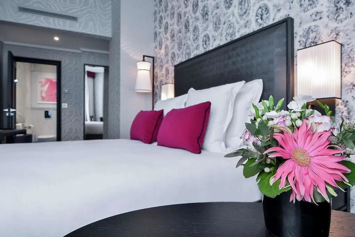 Maison Astor Paris, Curio Collection by Hilton ROOM_EXAMPLE
