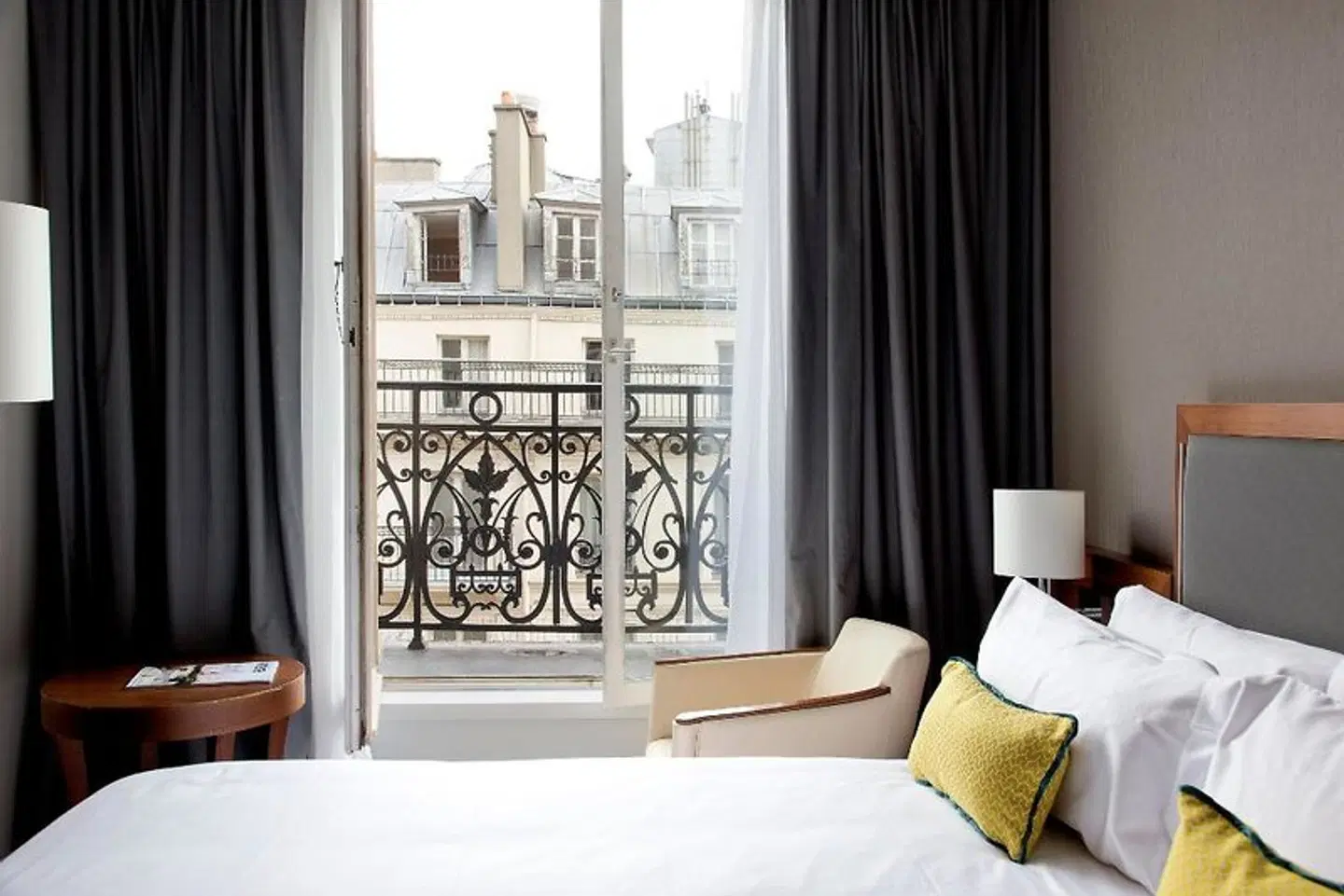 Crowne Plaza Paris-Republique ROOM_EXAMPLE