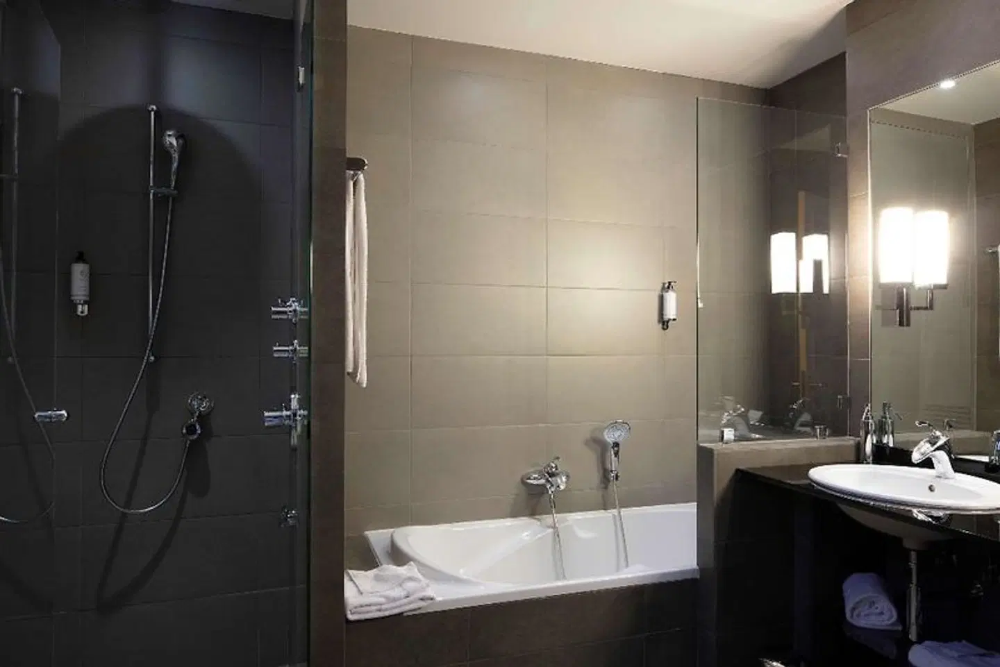 Regent's Garden Hotel Badezimmer