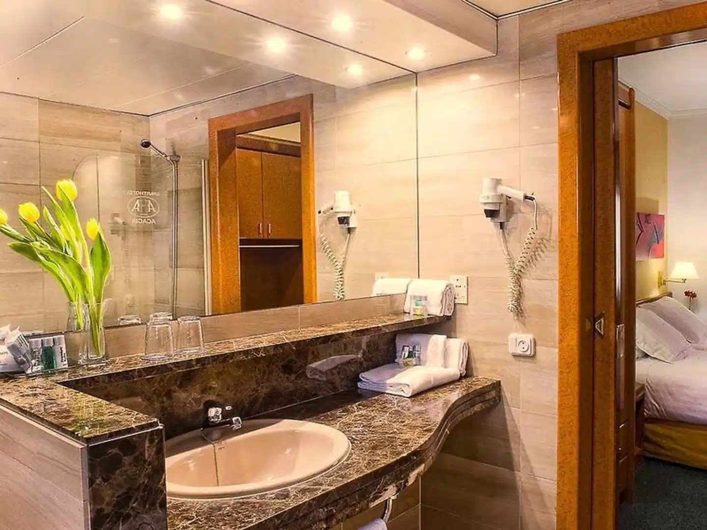 Acacia Suite Badezimmer