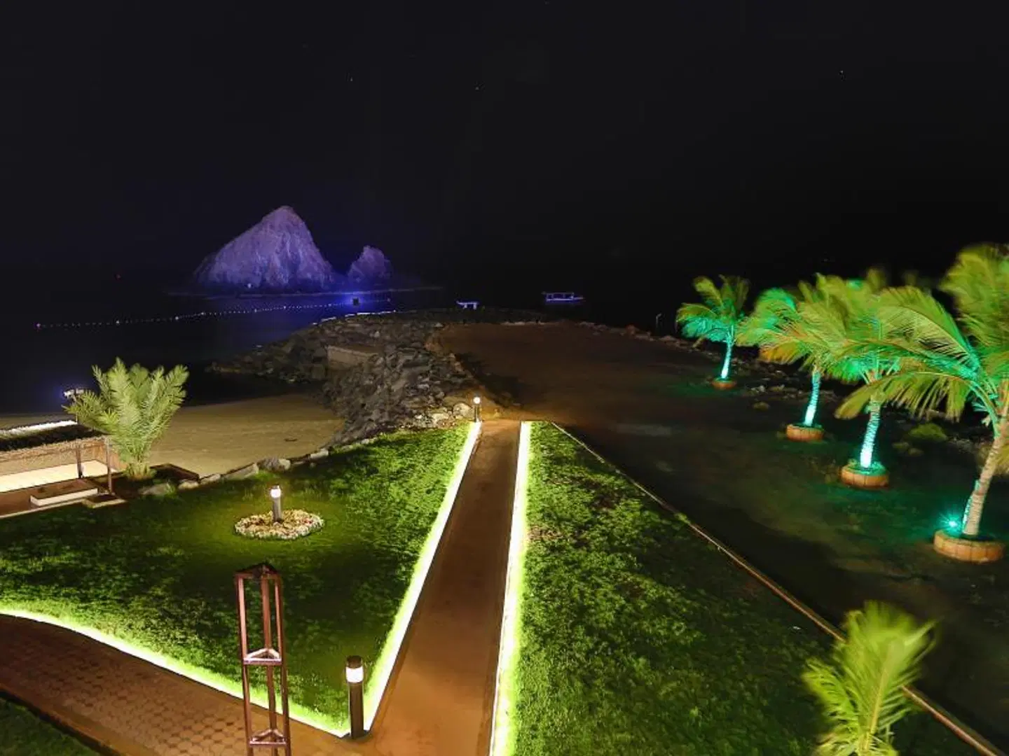 Sandy Beach Resort ROOM_EXAMPLE