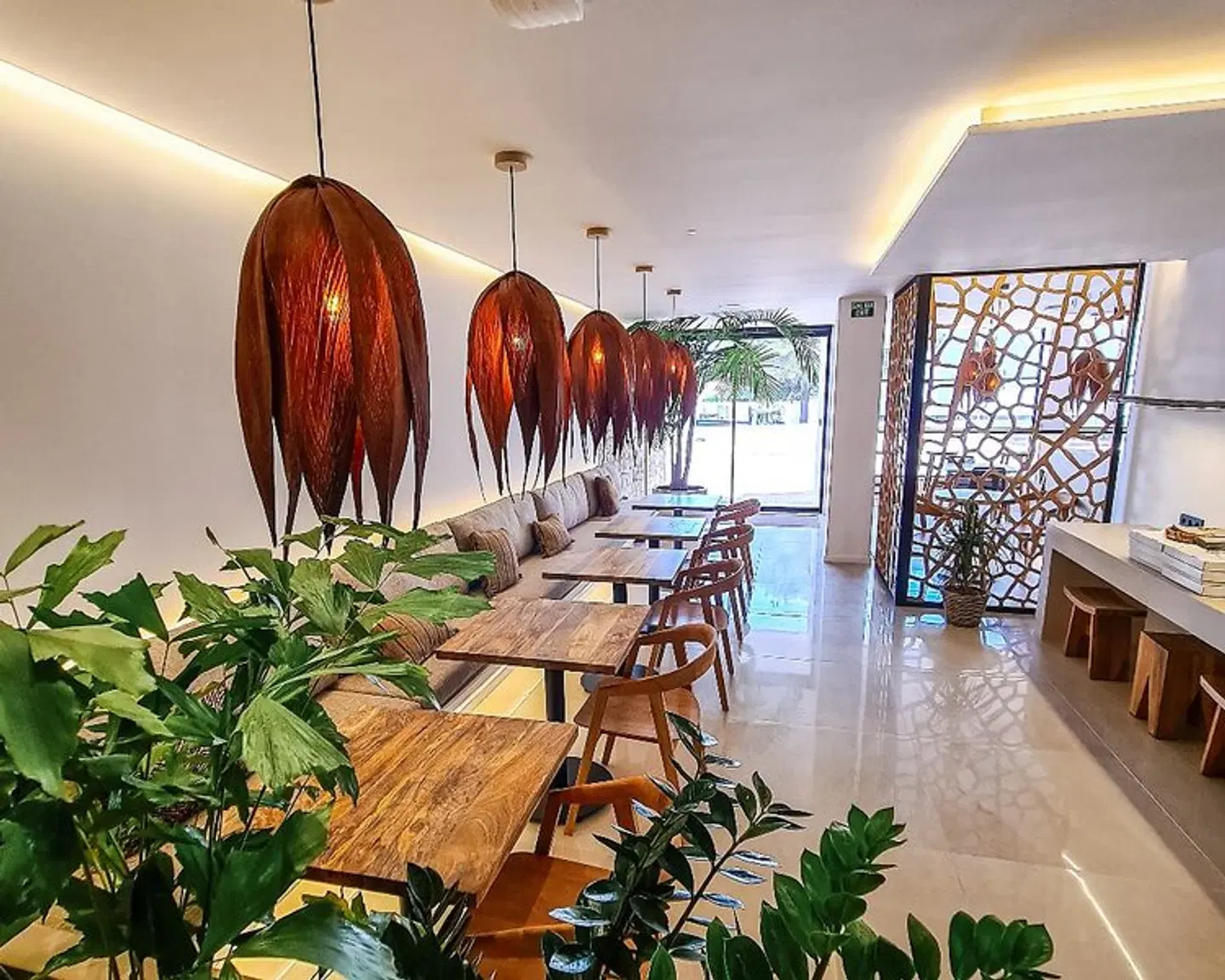 S'Estancia Suites Restaurant