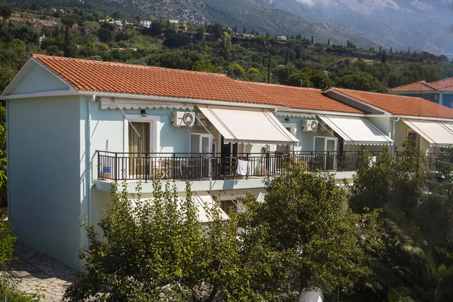 Stefanos Studios EXTERIOR