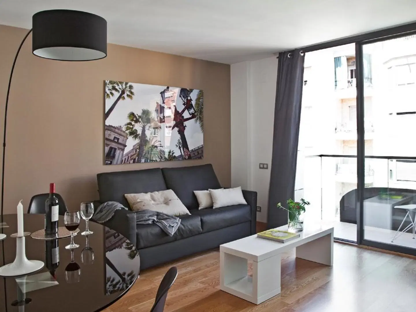 AinB Sagrada Familia Apartments ROOM_EXAMPLE