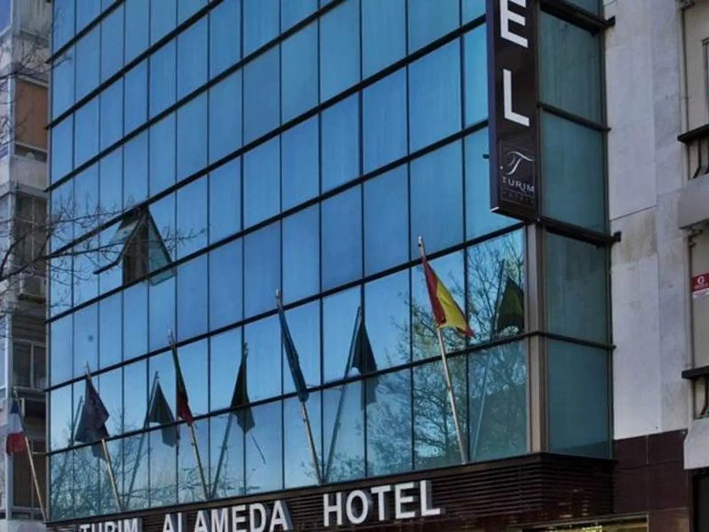 TURIM Alameda Hotel EXTERIOR