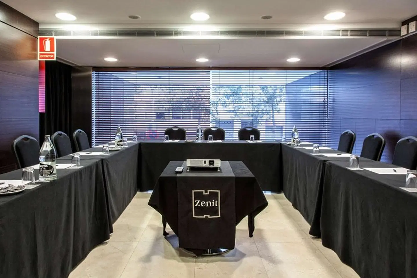 Zenit Borrell Restaurant