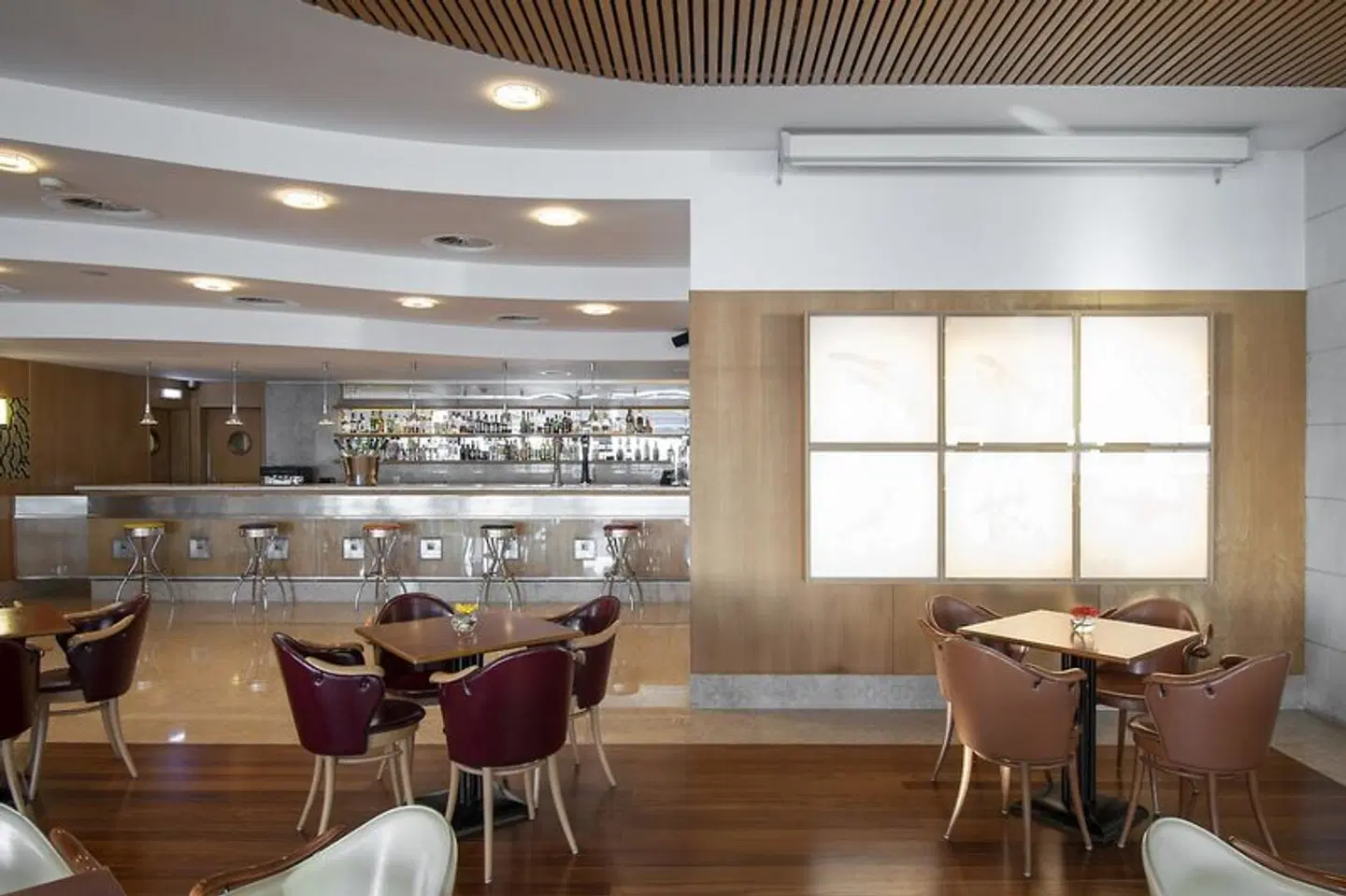 SANA Sesimbra Hotel Bar