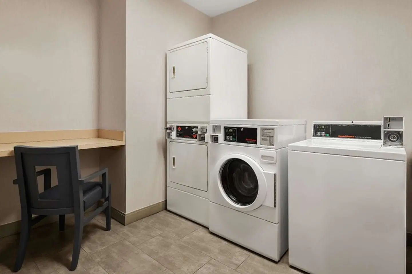 Hilton Garden Inn Las Vegas/Henderson Badezimmer