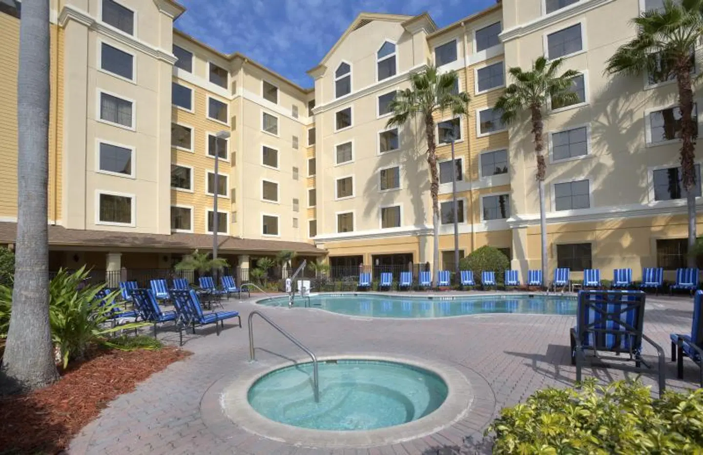 staySky Suites I-Drive Orlando EXTERIOR