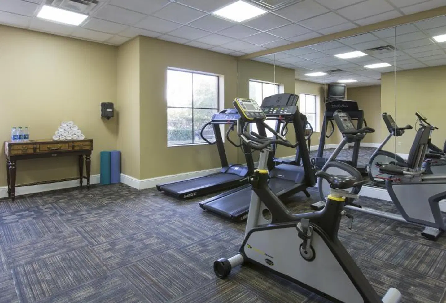 staySky Suites I-Drive Orlando SPORTS_AND_LEISURE