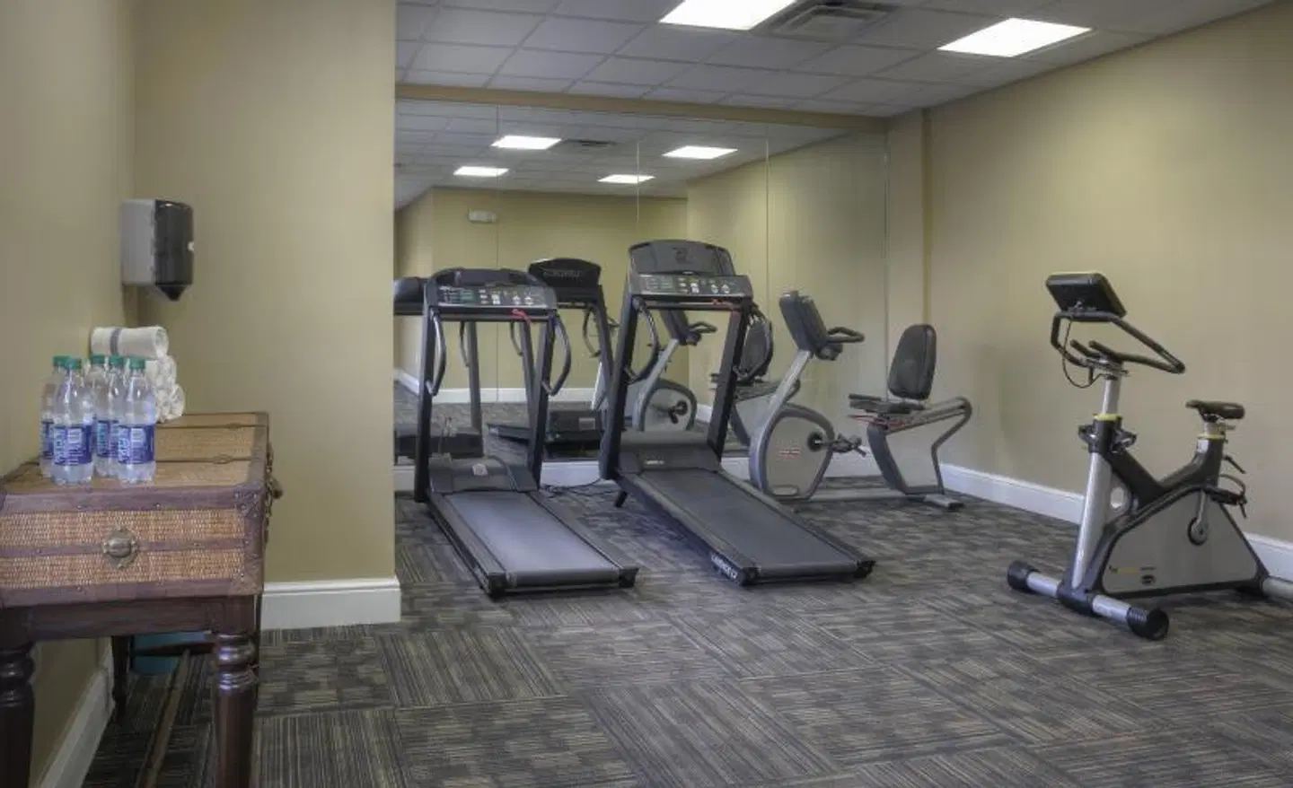staySky Suites I-Drive Orlando SPORTS_AND_LEISURE