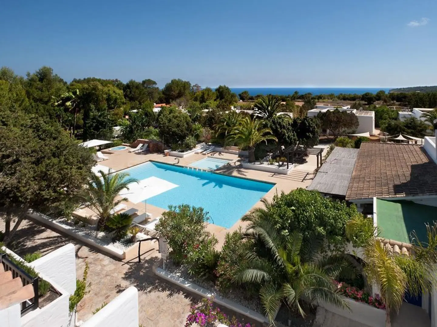 Paraíso de los Pinos OUTDOOR_POOL