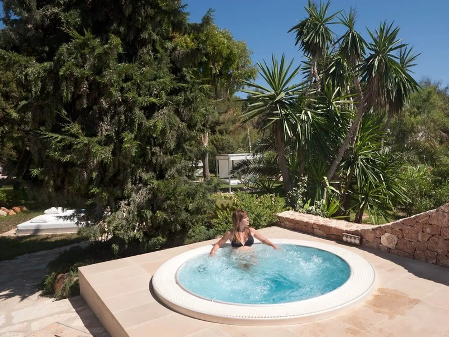 Paraíso de los Pinos HEALTH_BEAUTY