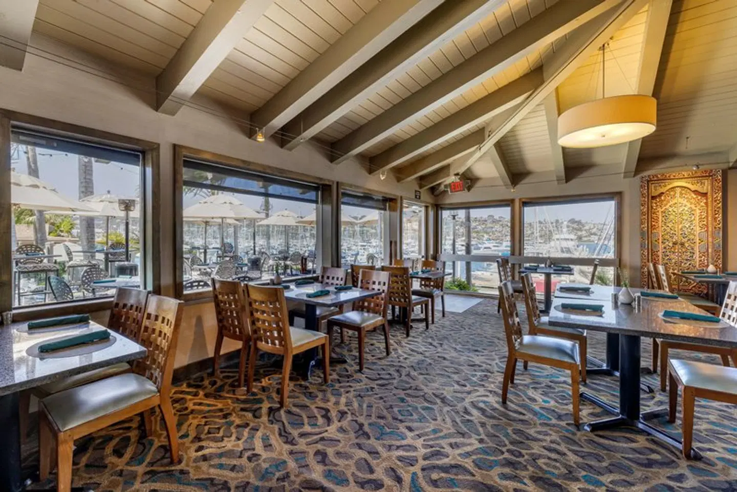 Best Western Plus Island Palms Hotel & Marina Restaurant