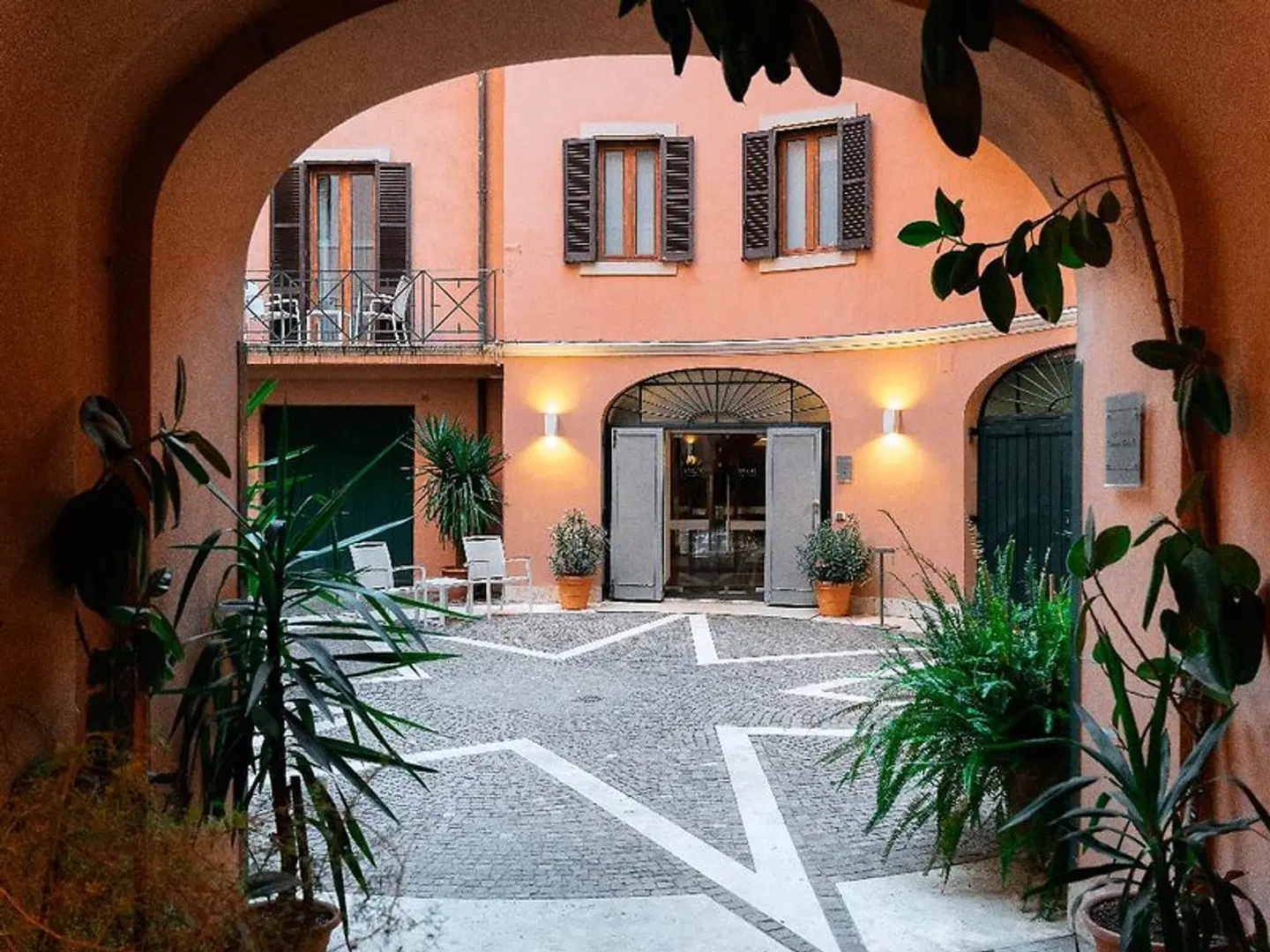 Unica Suites Rasella EXTERIOR