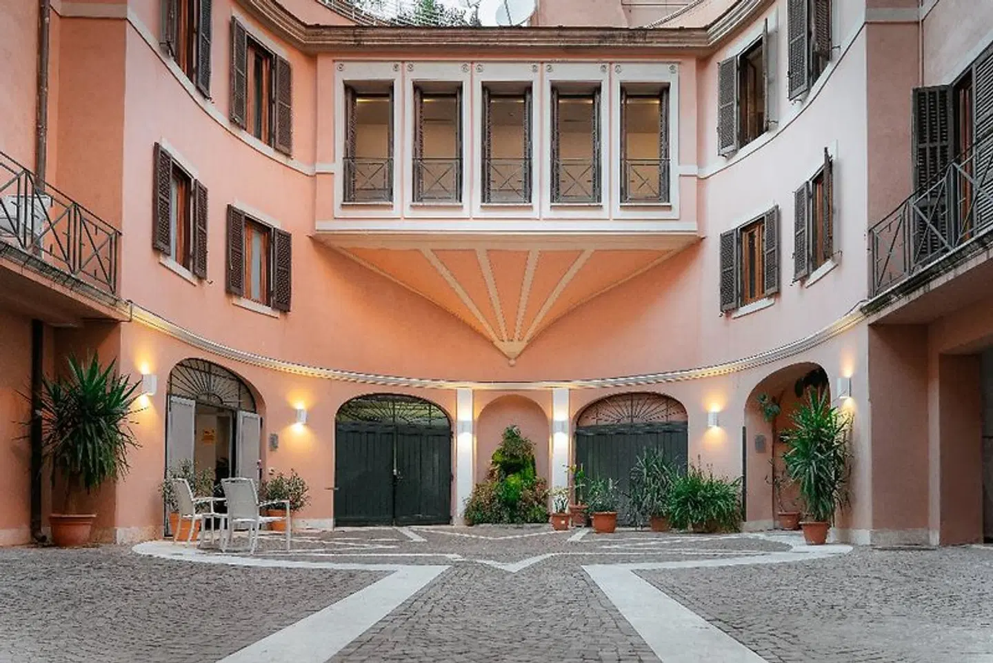 Unica Suites Rasella EXTERIOR