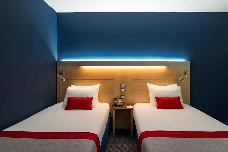 Holiday Inn Express Paris-Canal De La Villette – Hotelfoto
