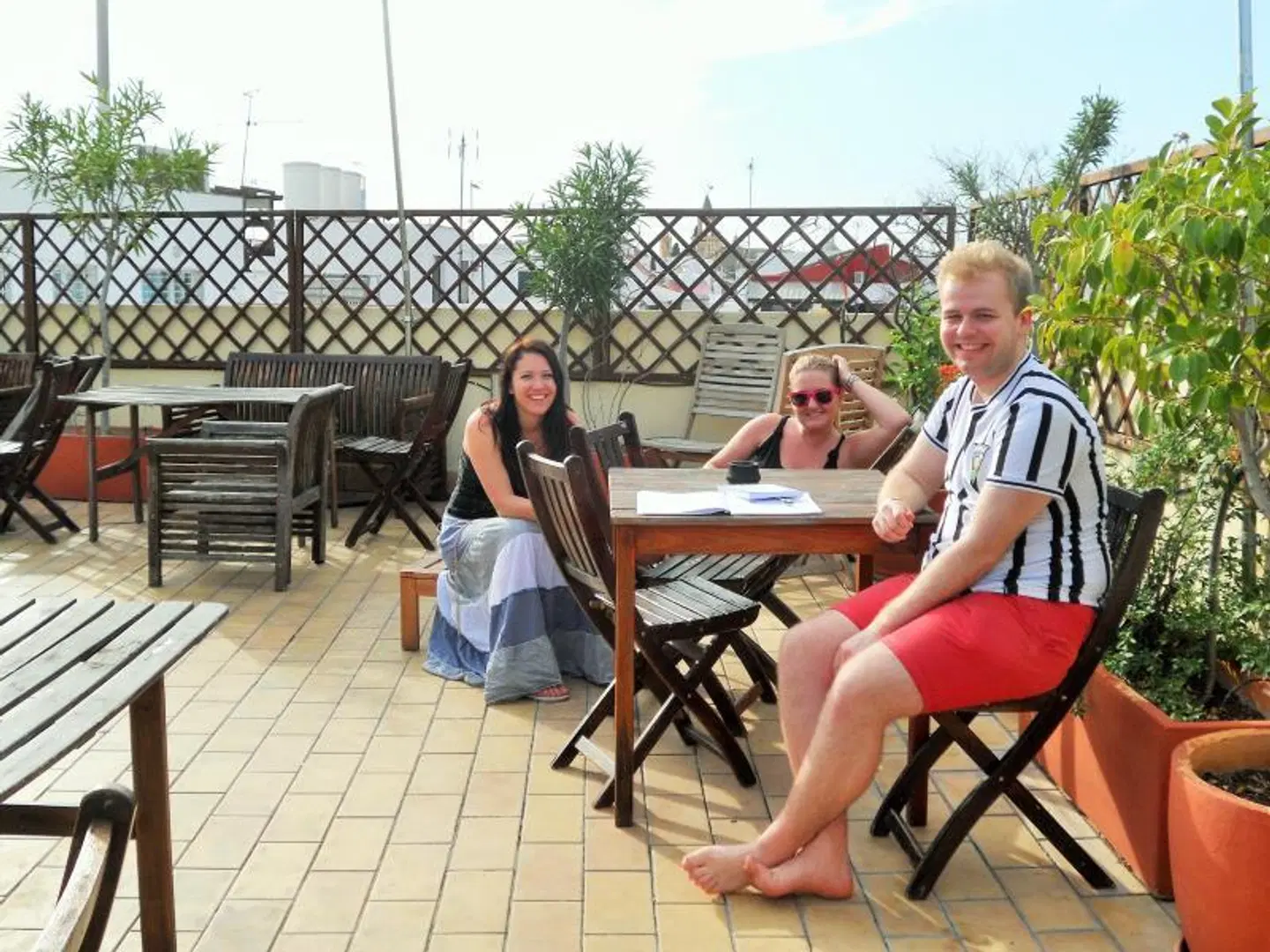 Samay Hostel Sevilla PEOPLE