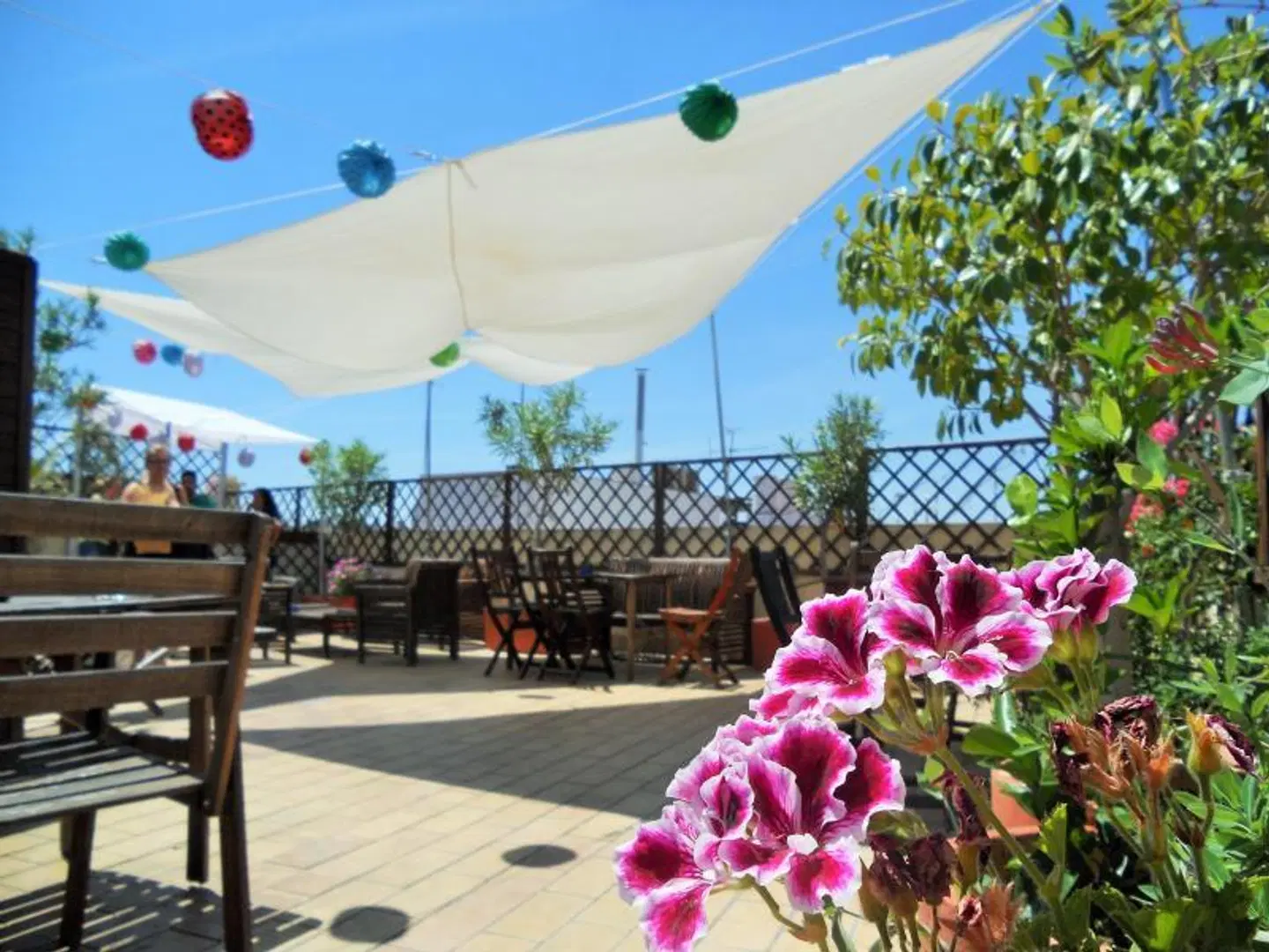 Samay Hostel Sevilla Terrasse
