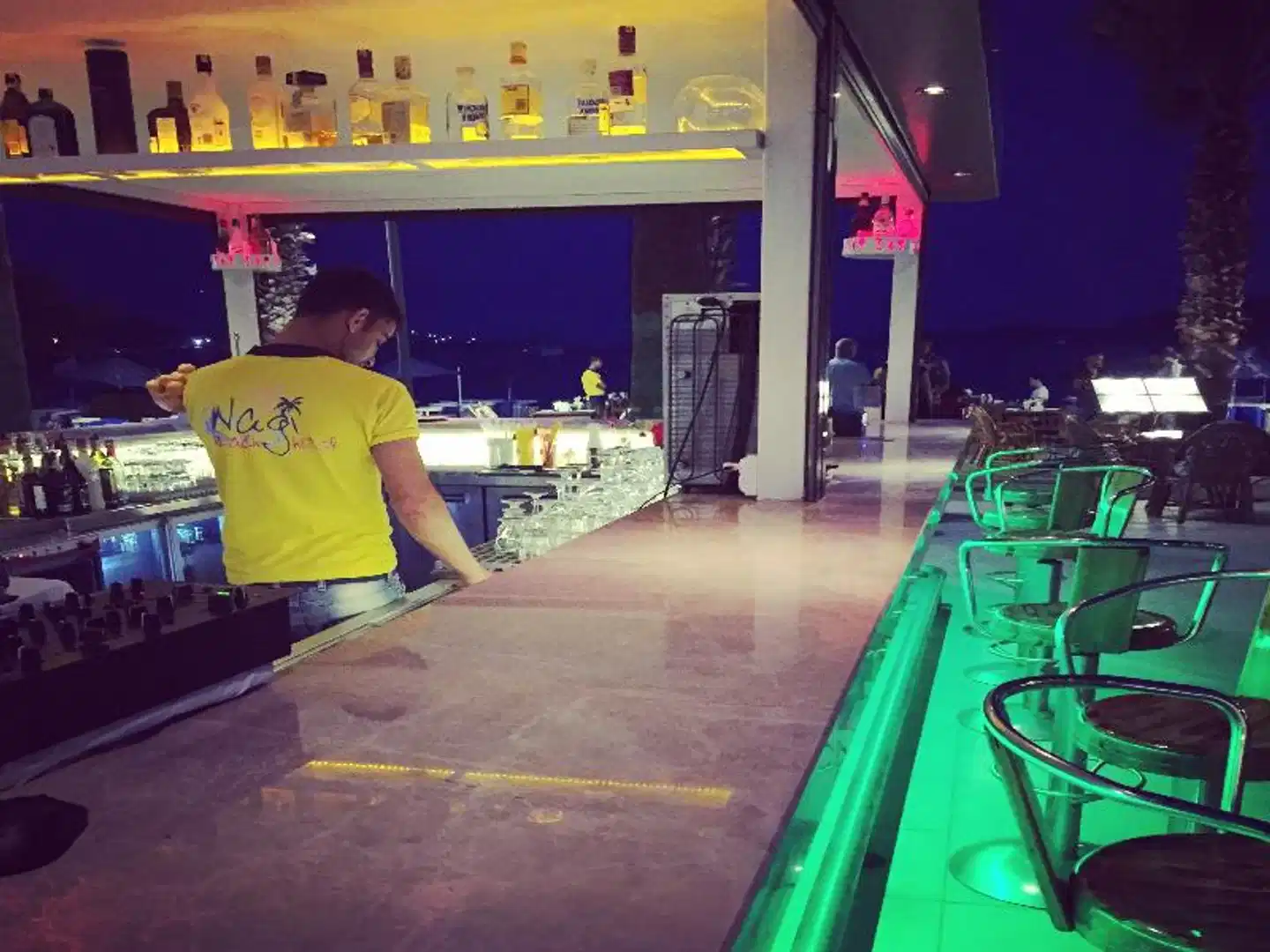 Nagi Beach Hotel Sport und Entertainment