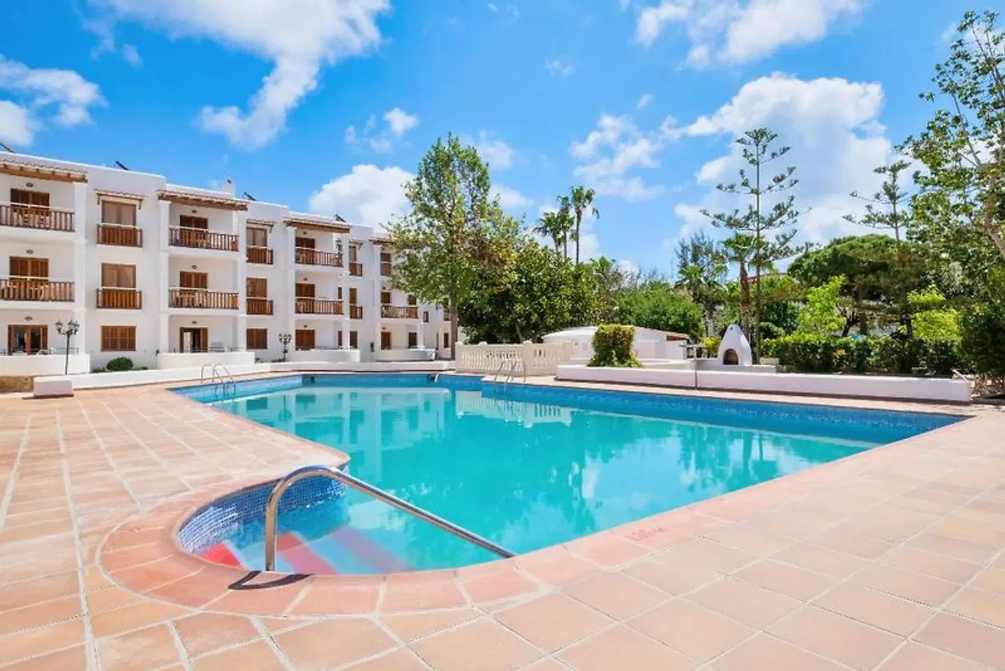 azuLine Can Sanso OUTDOOR_POOL