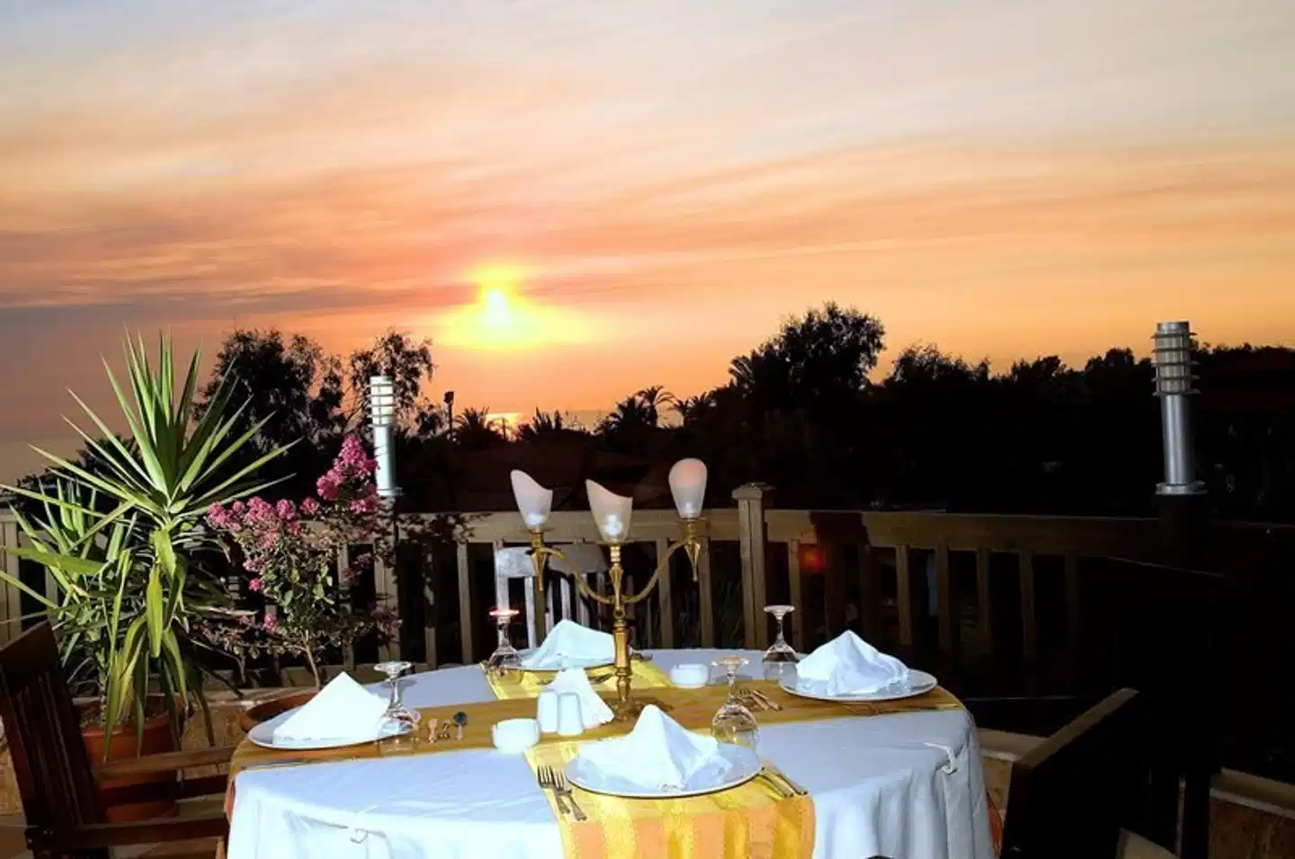 Holiday Garden Resort Restaurant