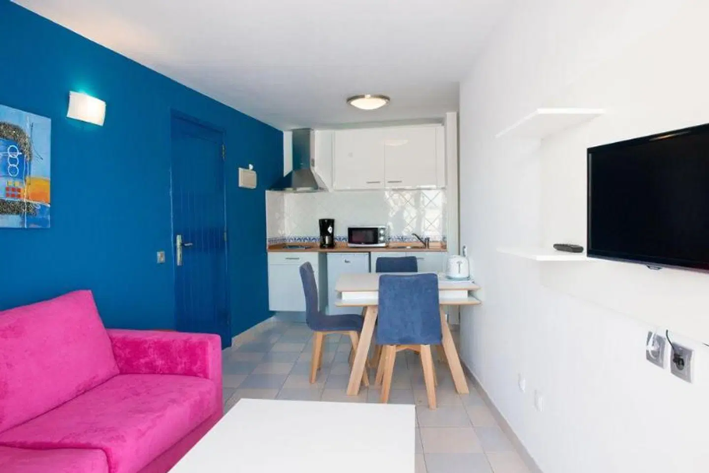 Los Caribes 2 ROOM_EXAMPLE