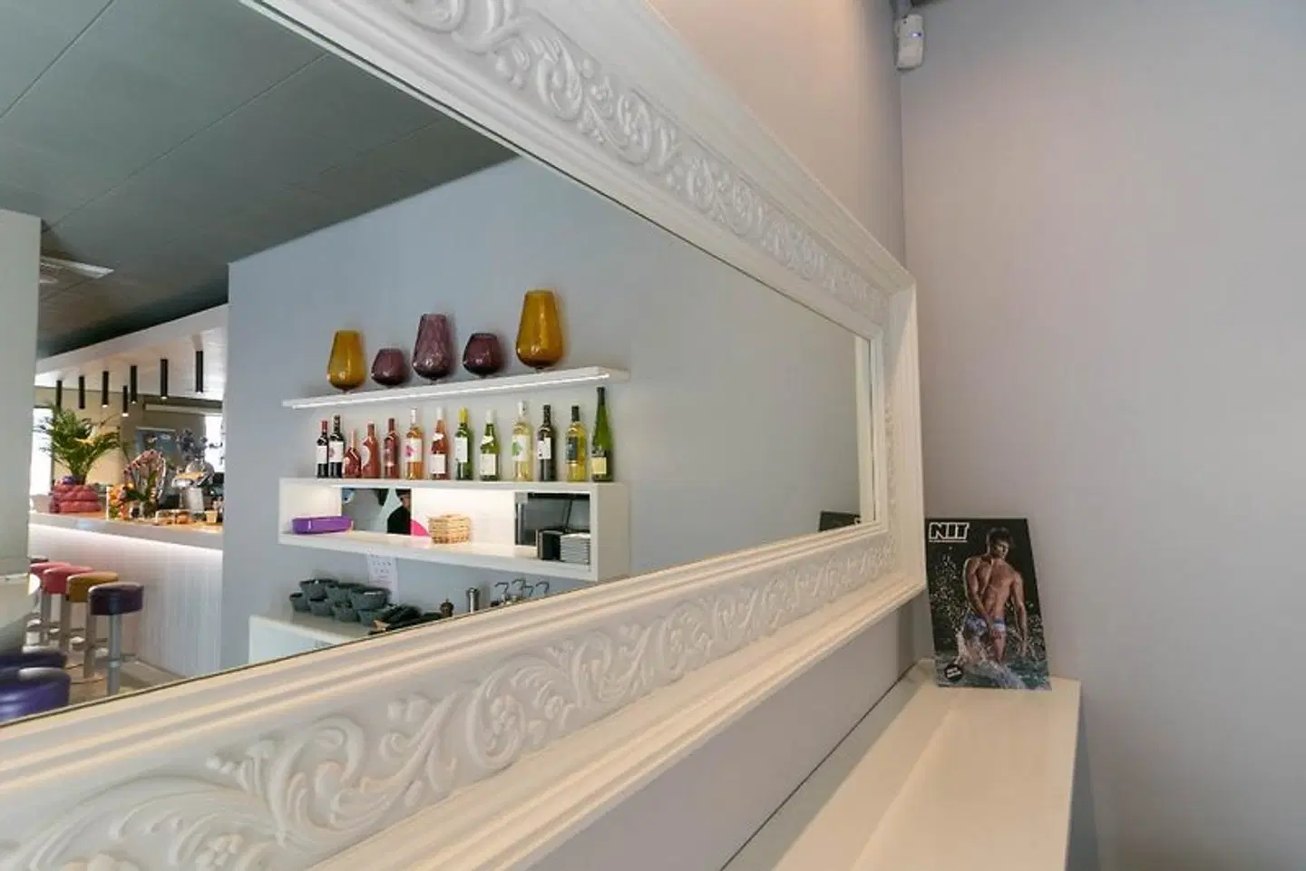 The Purple LOUNGE_LOBBY