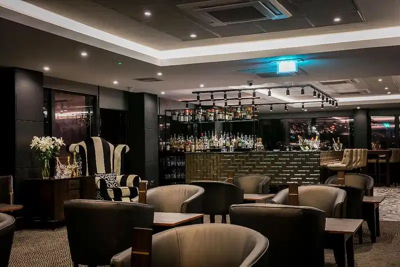 Crown Plaza Plymouth – Hotelfoto