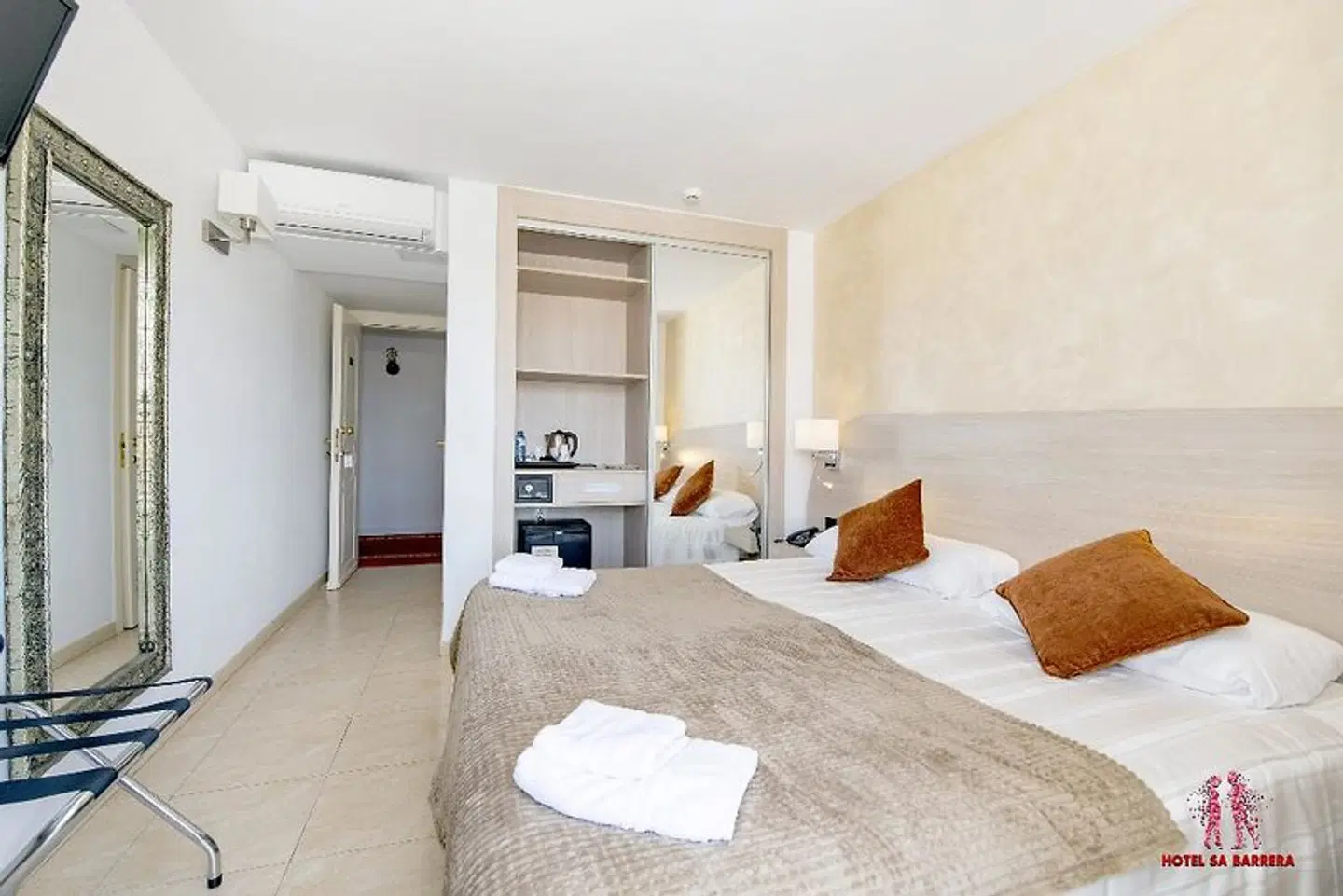 Sa Barrera ROOM_EXAMPLE