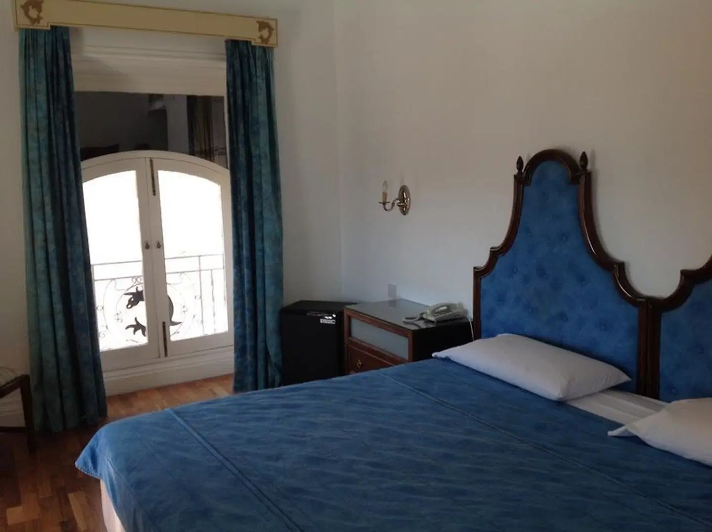 Castille Hotel ROOM_EXAMPLE