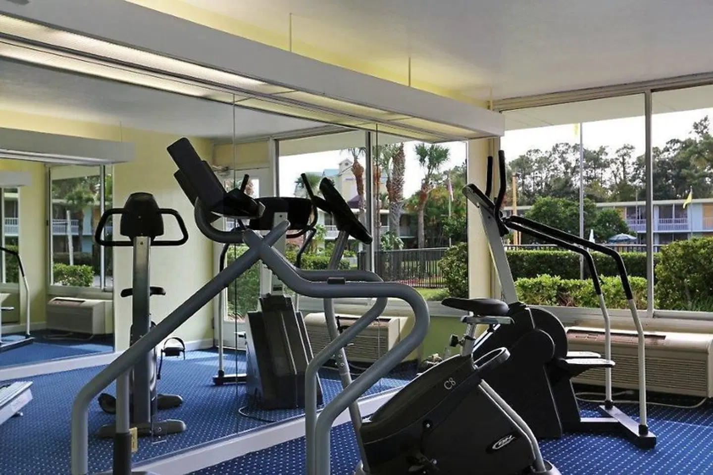 Seralago Hotel & Suites Main Gate East SPORTS_AND_LEISURE