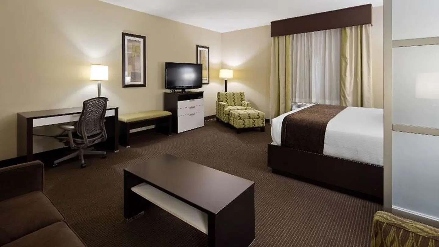 Best Western Premier Miami International Airport Hotel & Suites ROOM_EXAMPLE